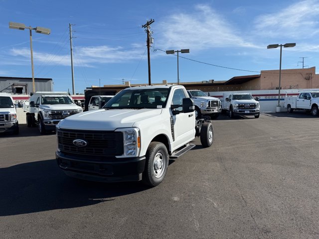 New 2025 Ford F350 XL image 5