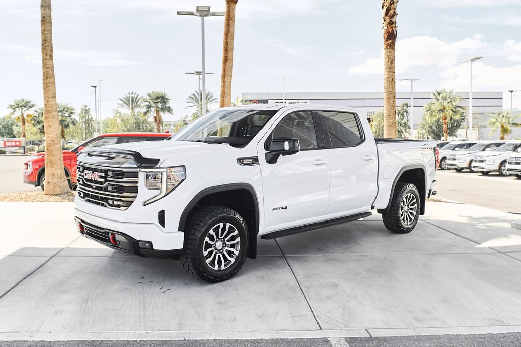 Used 2023 GMC Sierra 1500 AT4 w/ AT4 Premium Package image 4