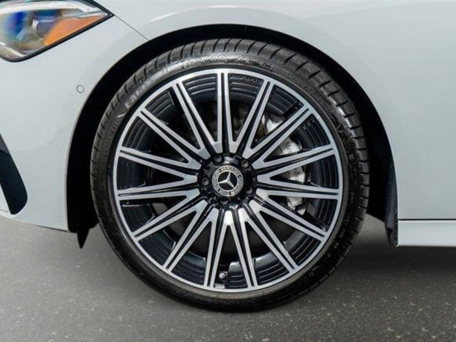 Used 2024 Mercedes-Benz CLE 450 4MATIC Coupe image 23