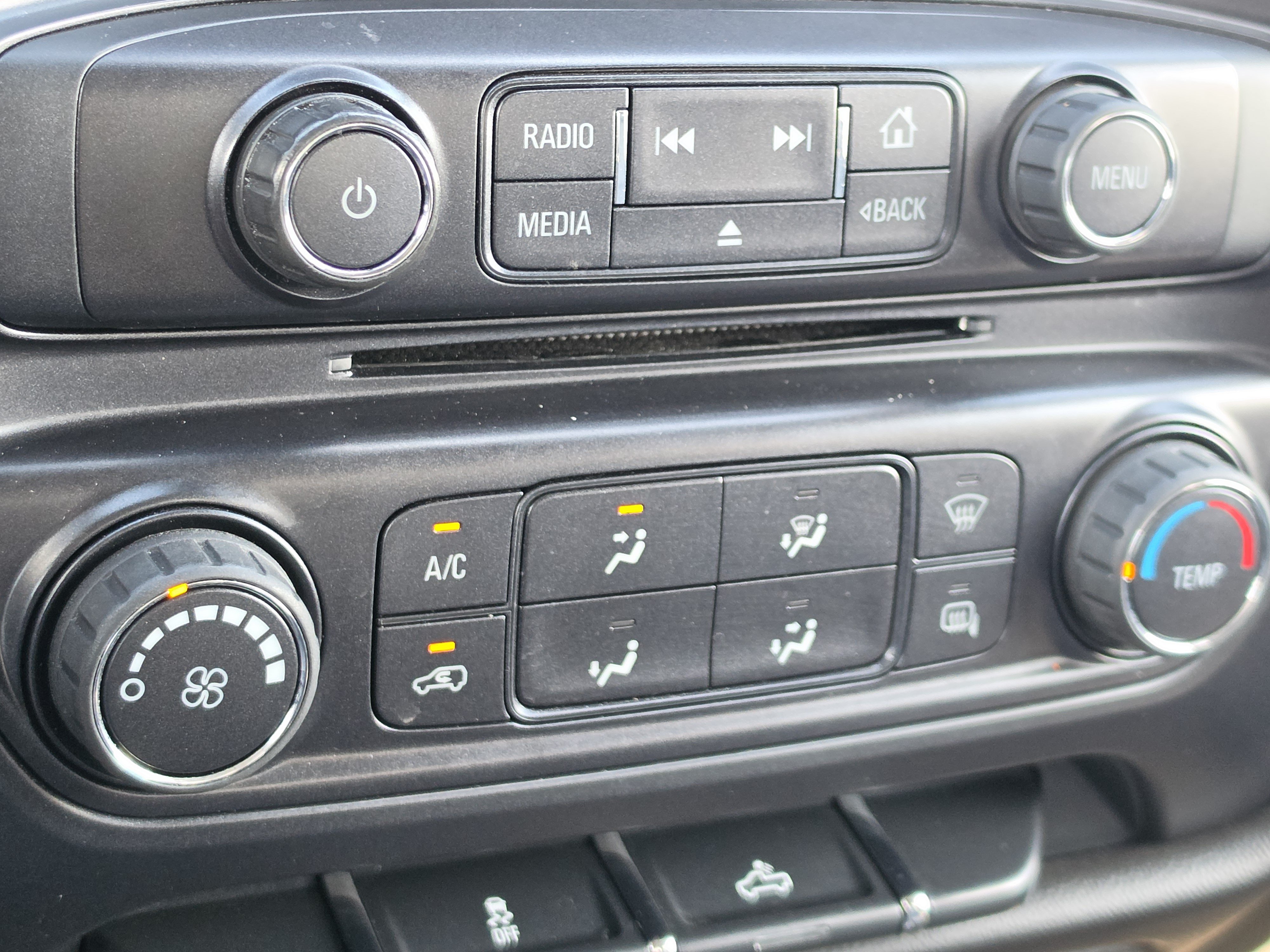 Used 2015 Chevrolet Silverado 1500 LS RWD image 19