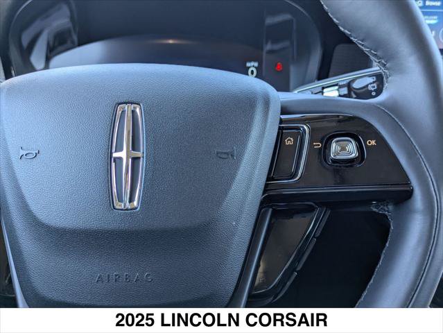 Used 2025 Lincoln Corsair Grand Touring w/ Equipment Group 302A AWD/4WD image 15