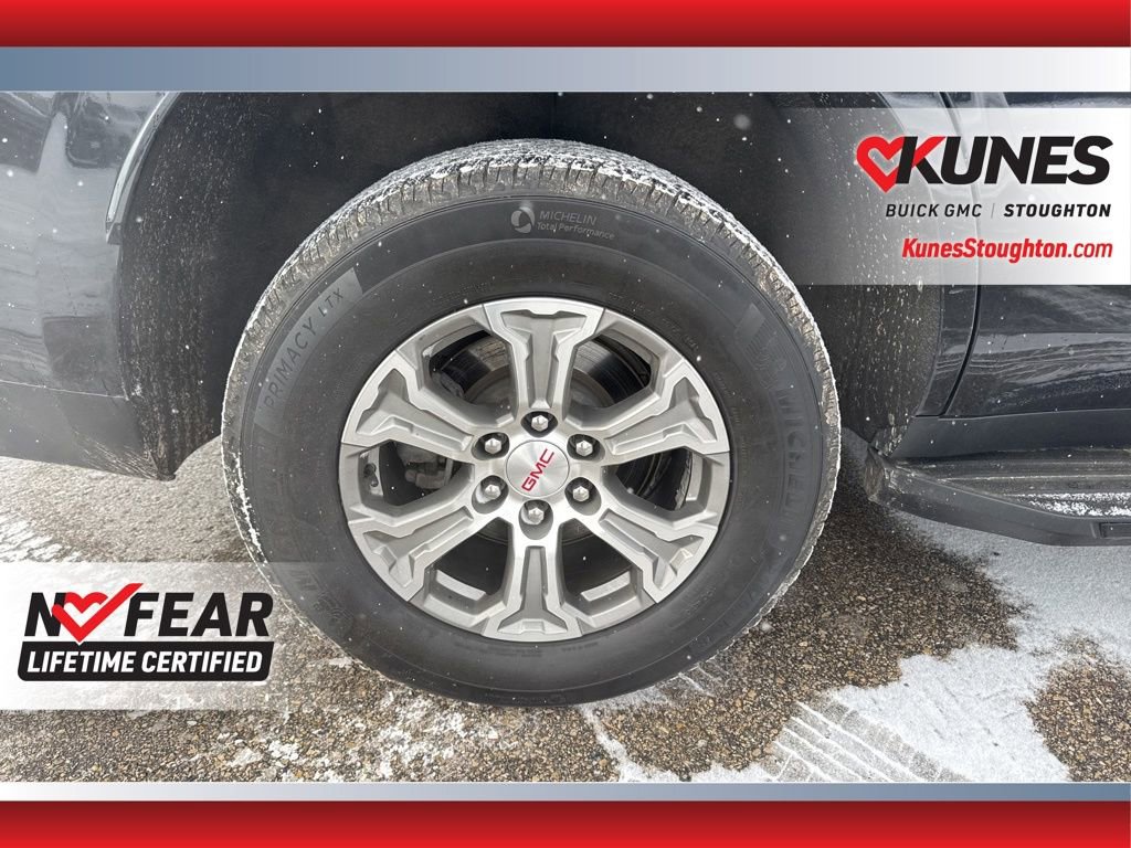 Used 2023 GMC Yukon SLE image 14