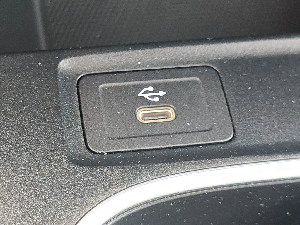 Used 2026 Mercedes-Benz CLA 250 4MATIC image 33