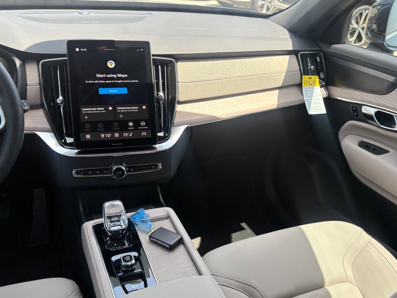 New 2026 Volvo XC90 B6 Plus w/ Protection Package Premier AWD/4WD image 11