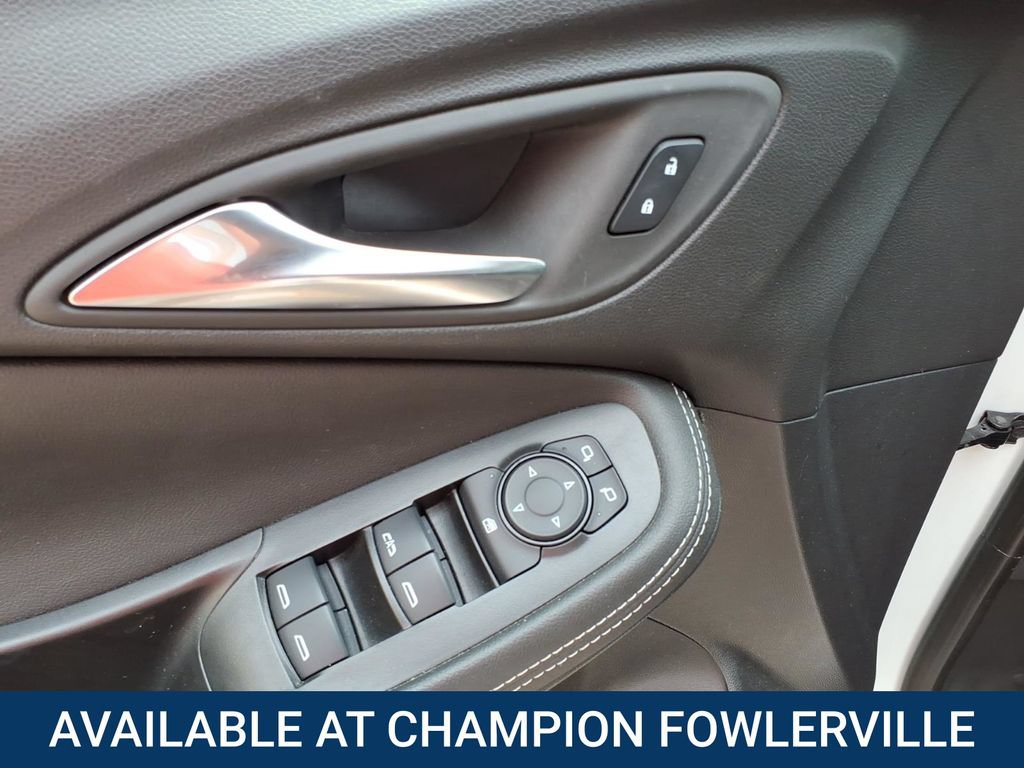 Used 2025 Buick Encore GX Preferred FWD image 14