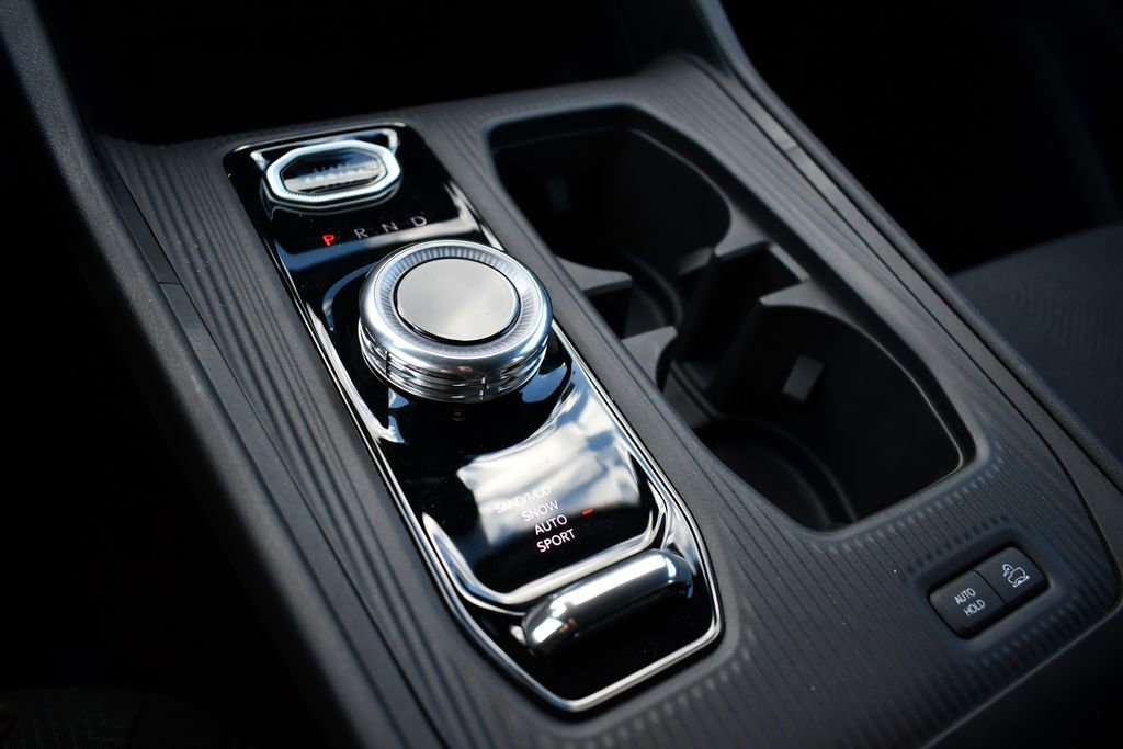 New 2026 Jeep Cherokee Laredo AWD/4WD image 13