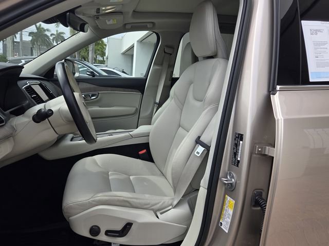 Certified 2023 Volvo XC90 B6 Plus AWD/4WD image 12