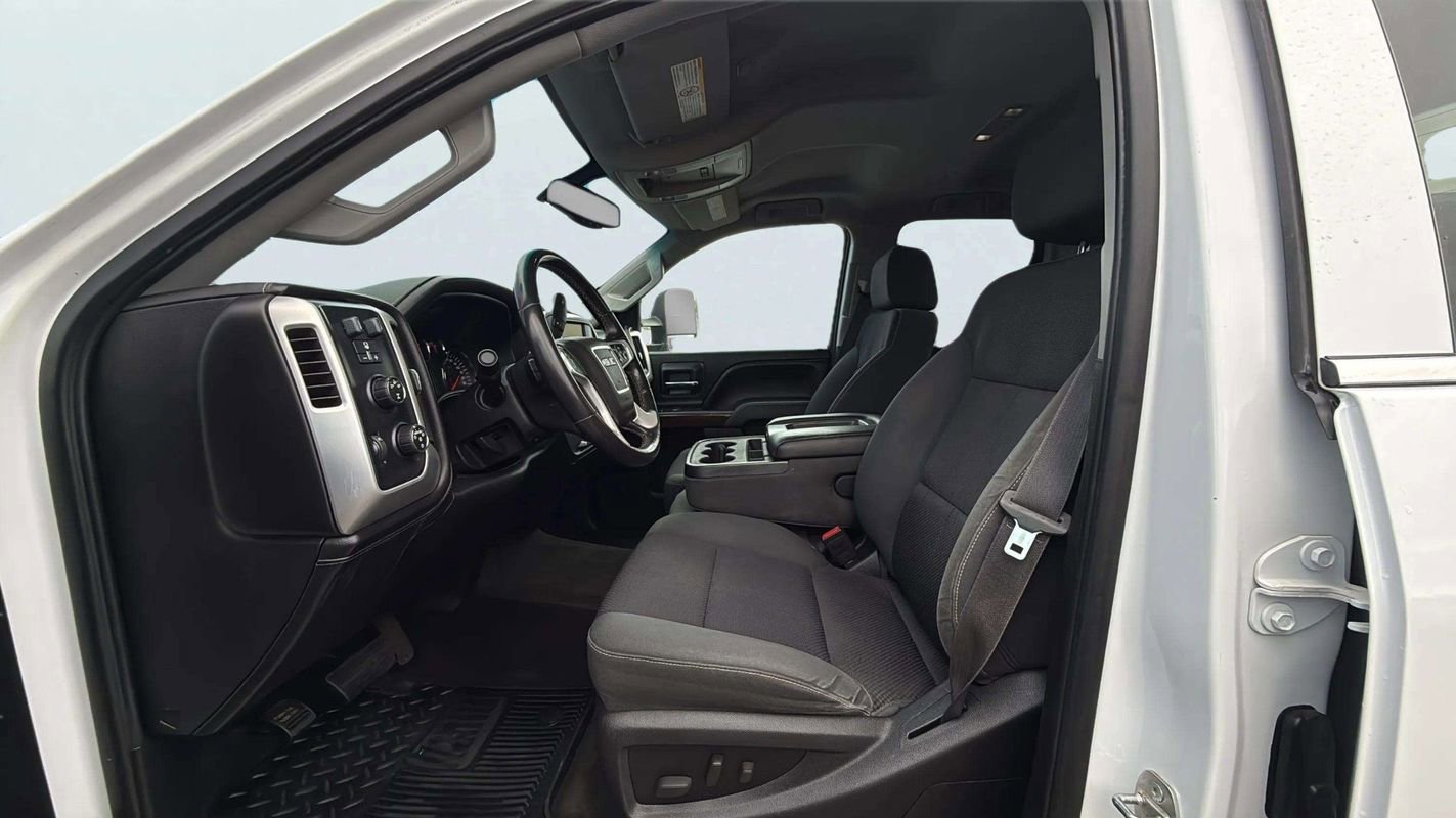 Used 2015 GMC Sierra 2500 SLE w/ SLE Preferred Package image 13