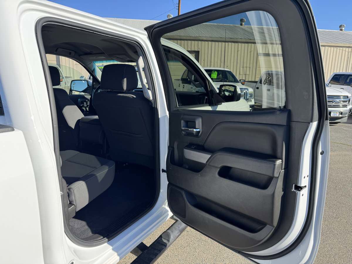 Used 2018 Chevrolet Silverado 1500 LT w/ All Star Edition AWD/4WD image 20