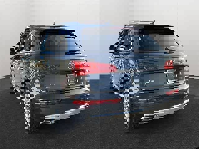 Used 2019 Audi Q5 Prestige w/ Prestige Package image 6