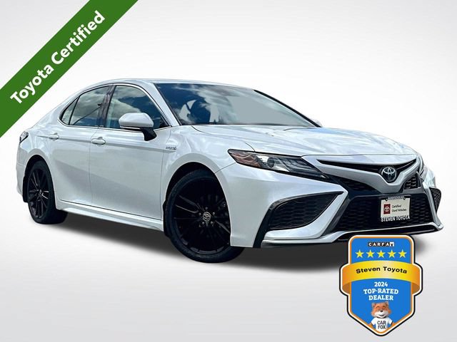 Certified 2021 Toyota Camry XSE w/ Cold Weather Package FWD image 1