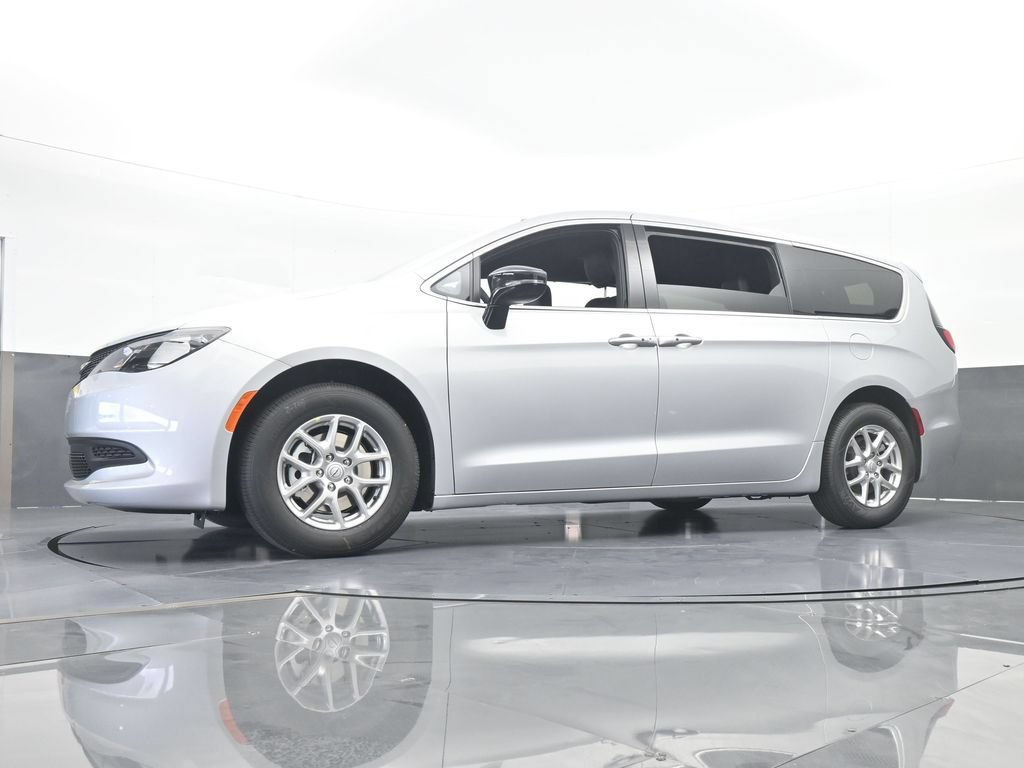 New 2026 Chrysler Voyager LX FWD image 53