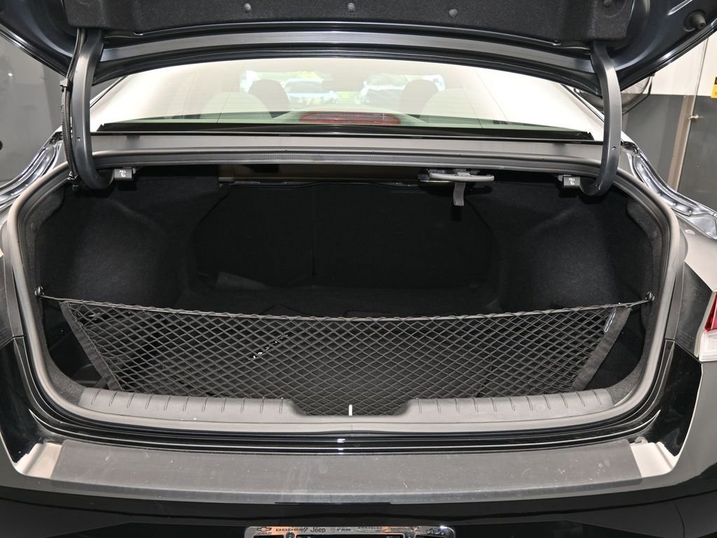 Used 2022 Hyundai Elantra SEL w/ Convenience + Premium Package image 35