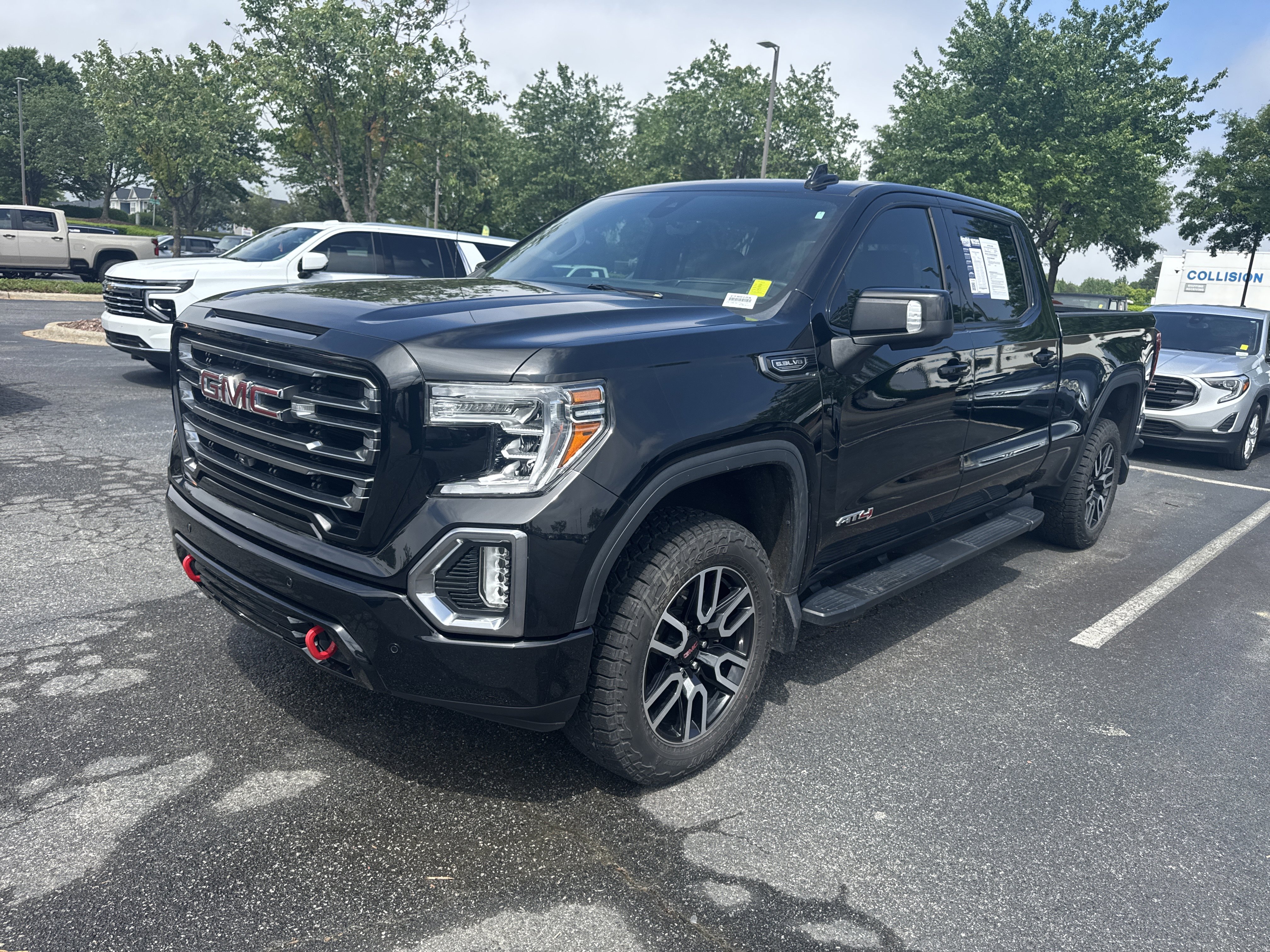 Used 2019 GMC Sierra 1500 AT4 w/ AT4 Premium Package AWD/4WD image 5