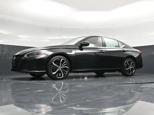 Used 2024 Nissan Altima 2.5 SR FWD image 57
