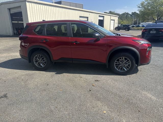 New 2026 Nissan Rogue S FWD image 4