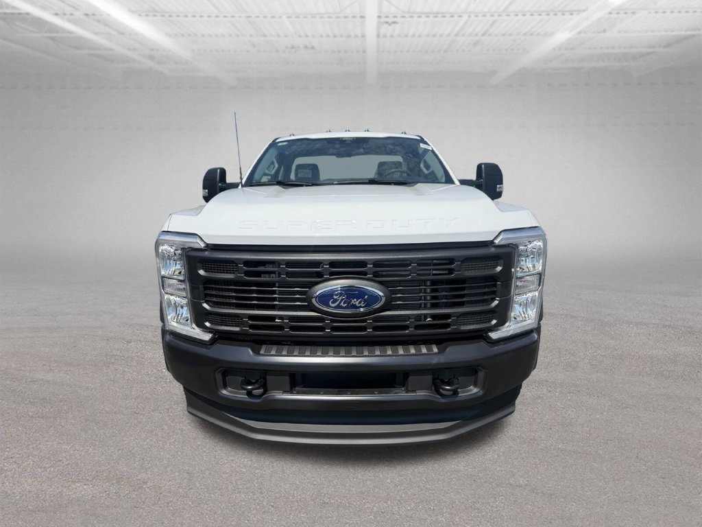 New 2026 Ford F550 4x4 Regular Cab Super Duty image 9
