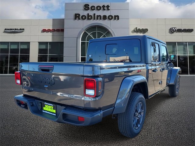 New 2026 Jeep Gladiator Sport image 4