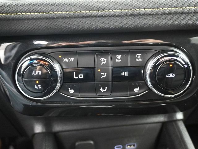 Used 2024 Chevrolet TrailBlazer ACTIV w/ Convenience Package FWD image 17