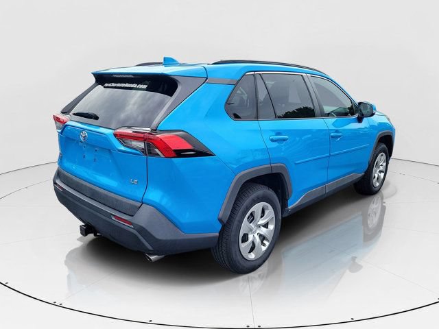 Used 2020 Toyota RAV4 LE w/ Carpet Mat Package FWD image 29