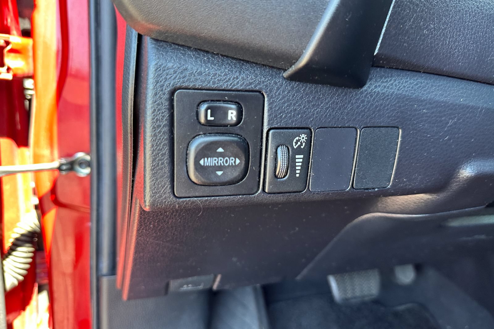Used 2019 Toyota Corolla XLE FWD image 22