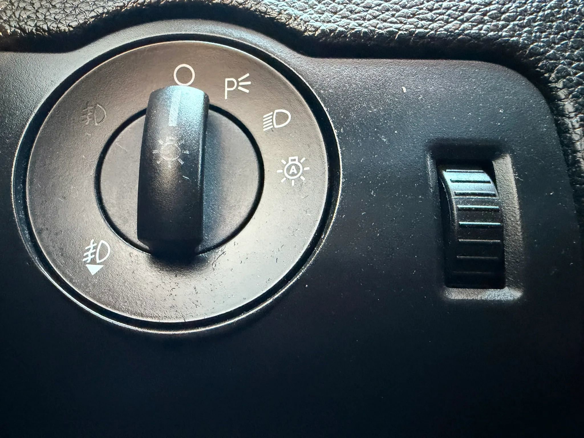 Used 2013 Ford Mustang GT Premium w/ Electronics Pkg image 9