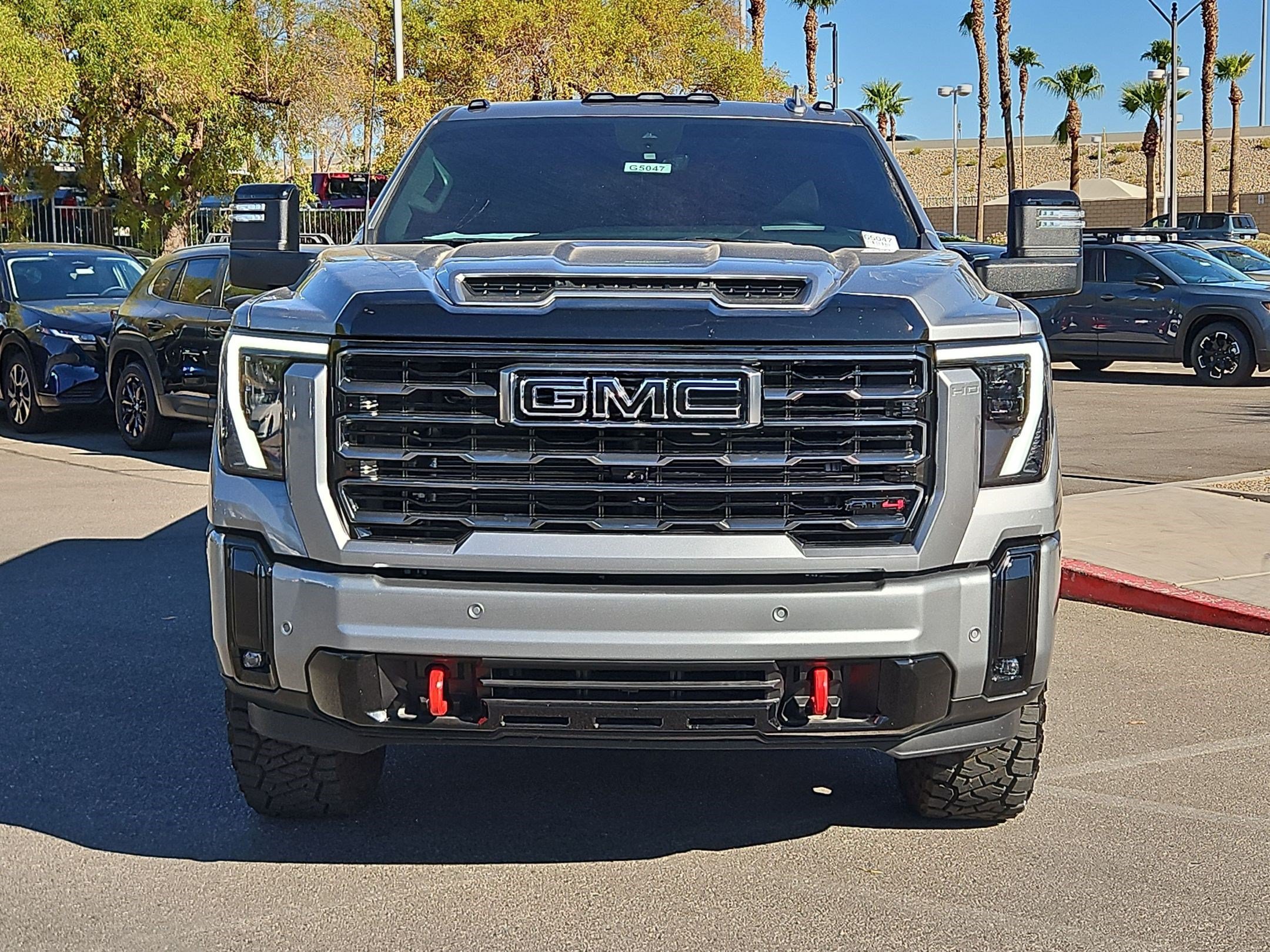 Used 2026 GMC Sierra 3500 AT4 w/ AT4 Premium Plus Package AWD/4WD image 8