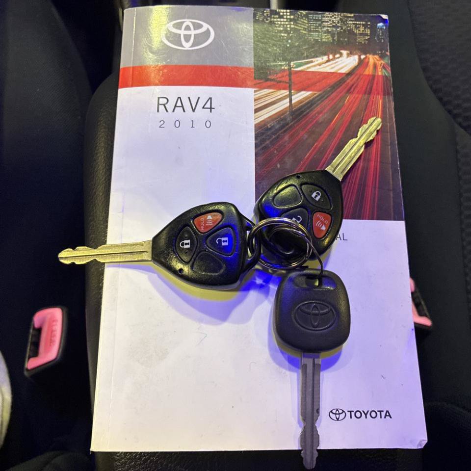 Used 2010 Toyota RAV4 Sport AWD/4WD image 24