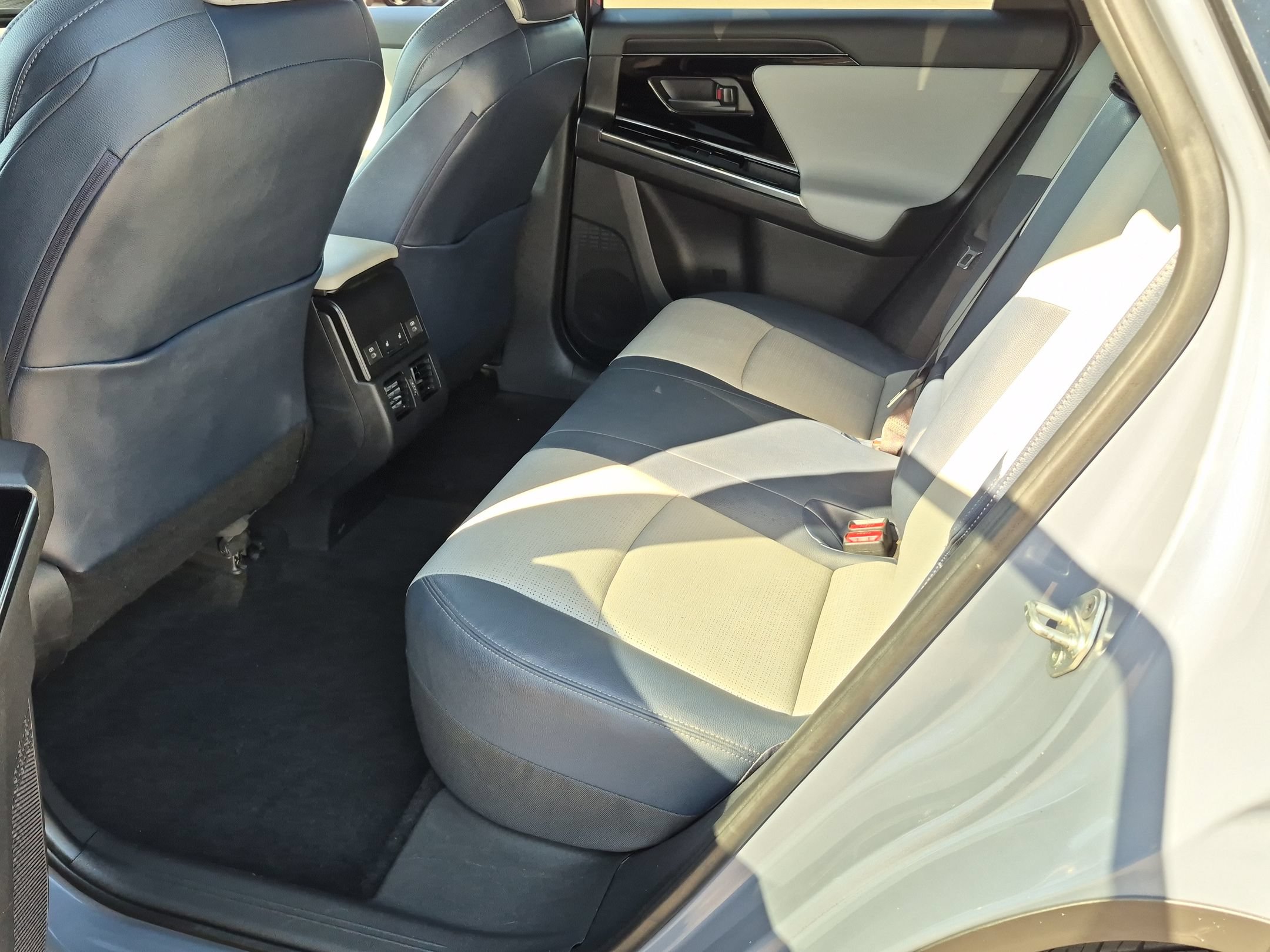 Certified 2023 Subaru Solterra AWD image 15