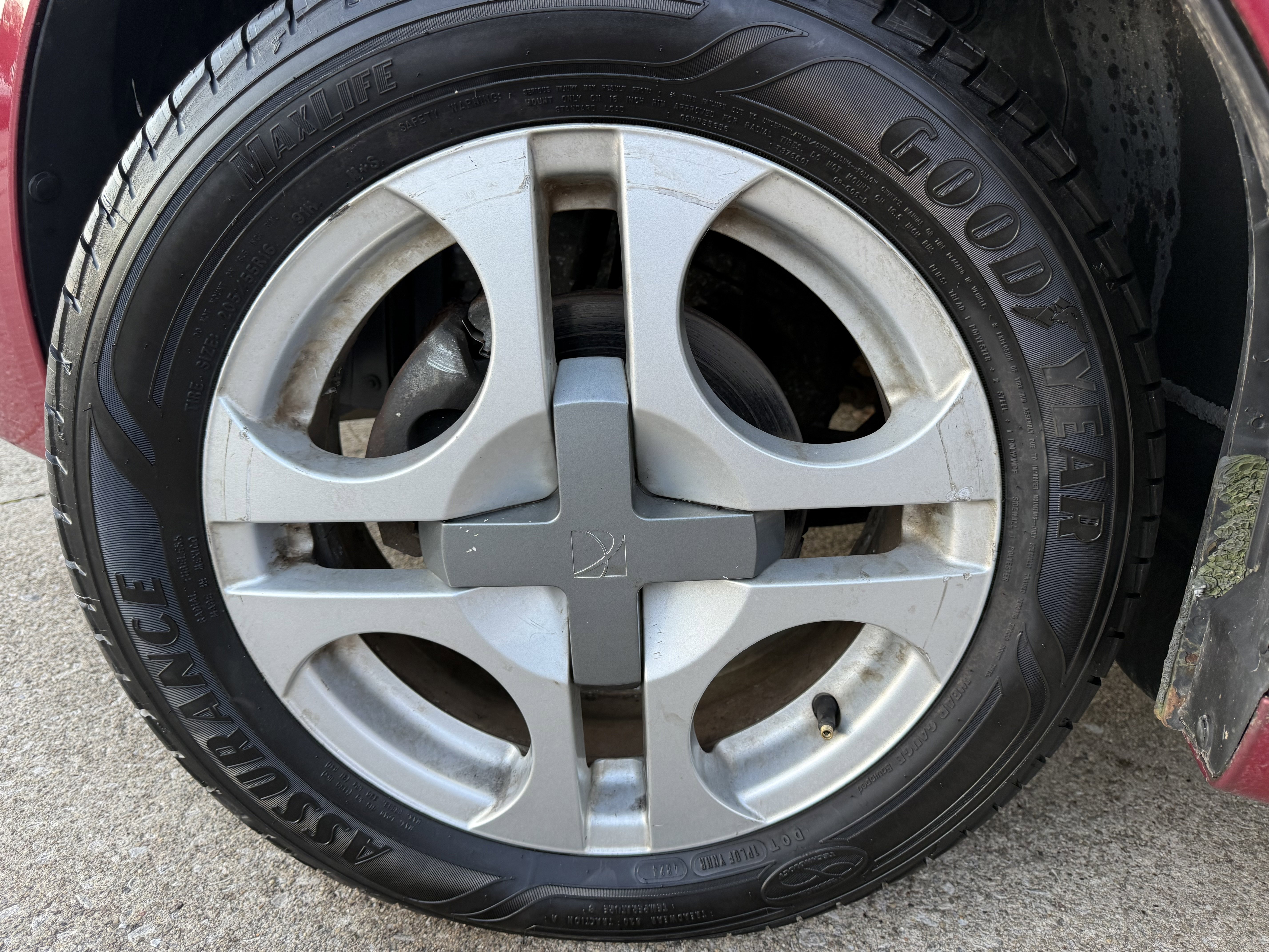 Used 2004 Saturn ION Level 3 image 21