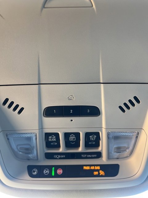 Used 2023 Buick Enclave Avenir w/ Avenir Technology Package image 15