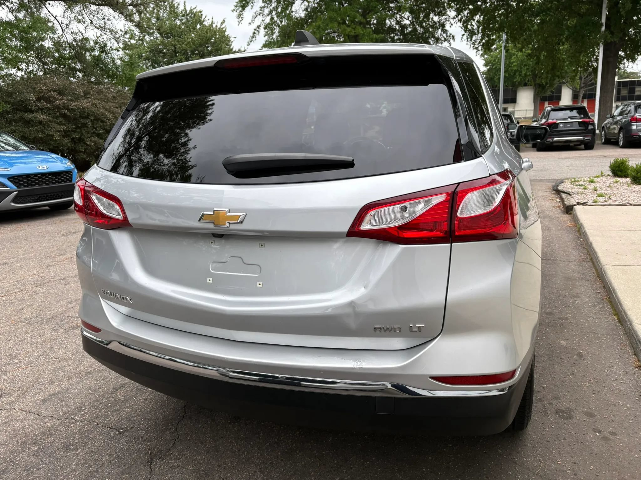 Used 2021 Chevrolet Equinox LT AWD/4WD image 6