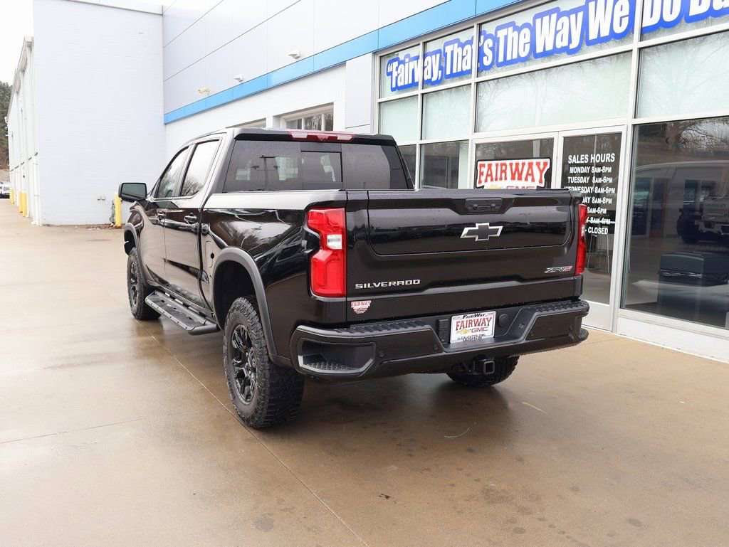 New 2026 Chevrolet Silverado 1500 ZR2 image 8