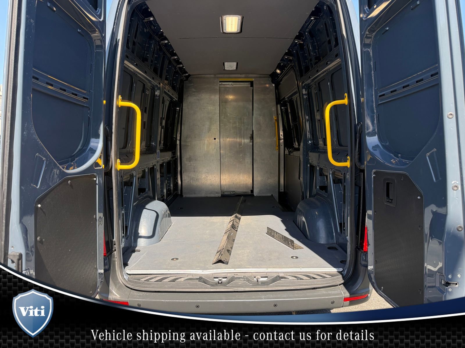 Used 2019 Mercedes-Benz Sprinter 144 image 17