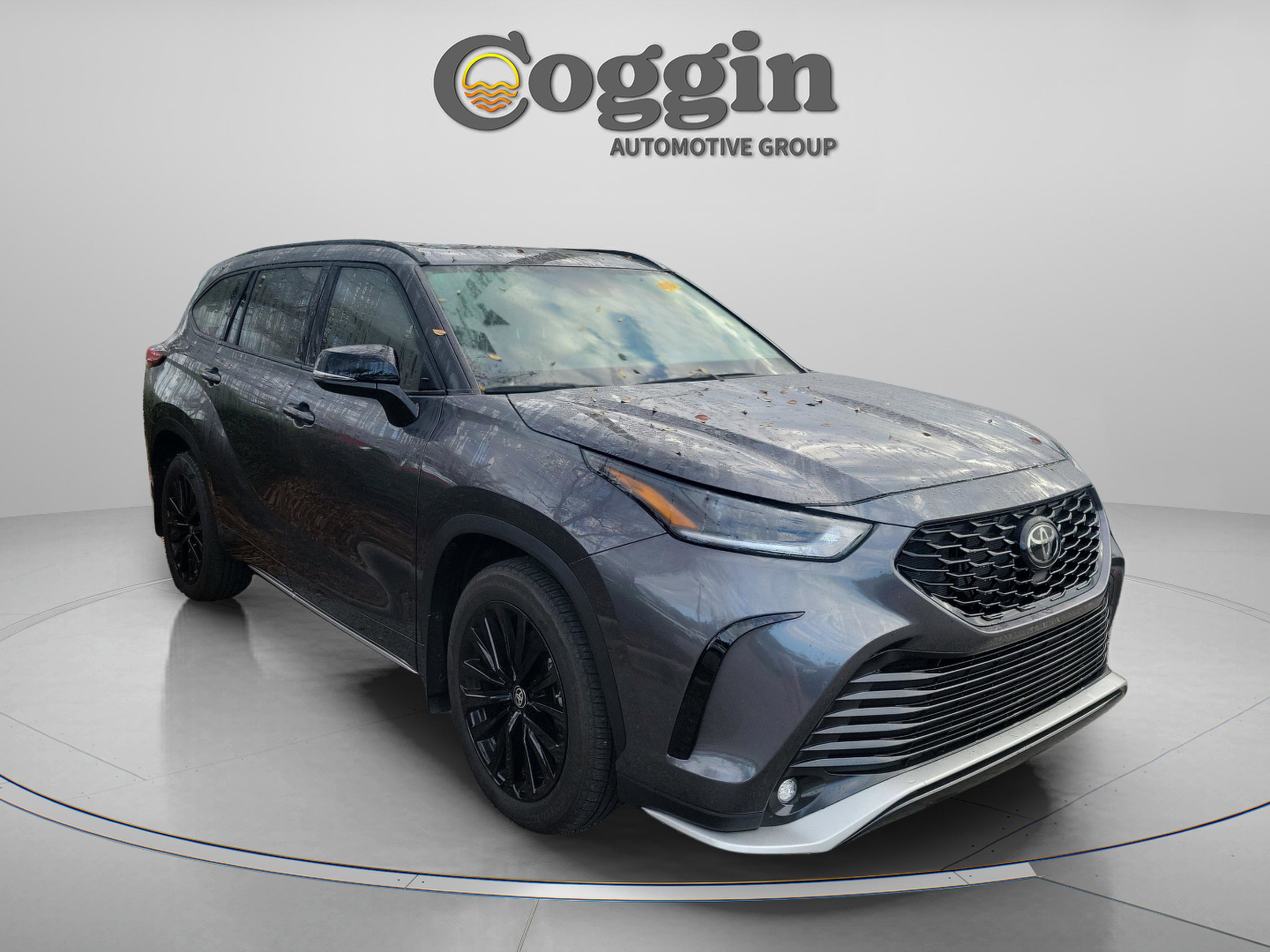 Used 2025 Toyota Highlander XSE image 6