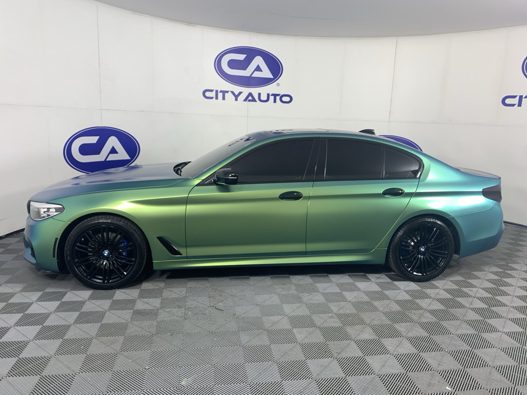 Used 2020 BMW 530i xDrive w/ M Sport Package AWD/4WD image 6