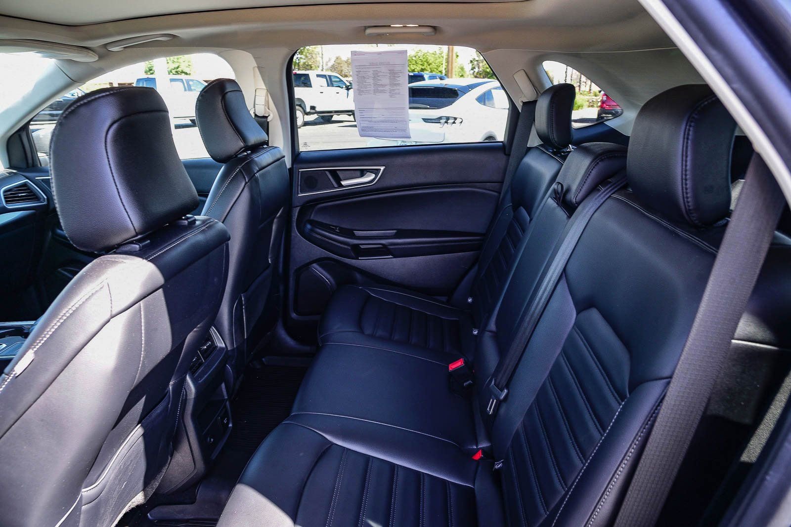 Used 2023 Ford Edge SEL w/ Convenience Package image 17