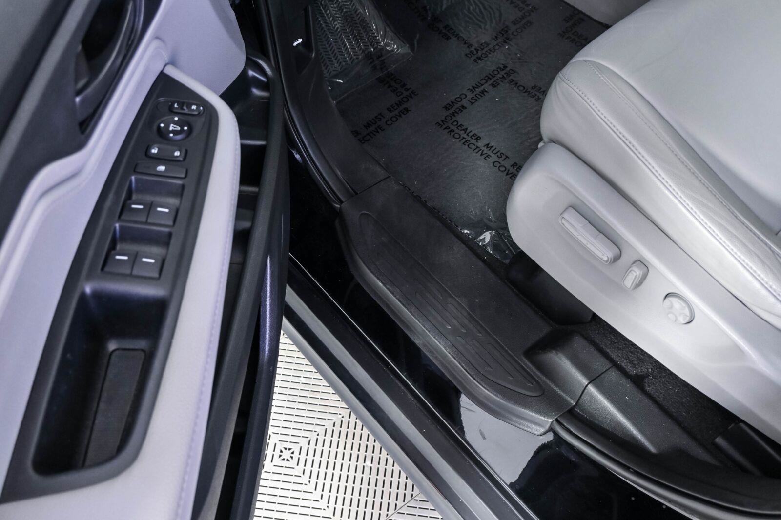 Used 2019 Honda Odyssey EX-L image 7