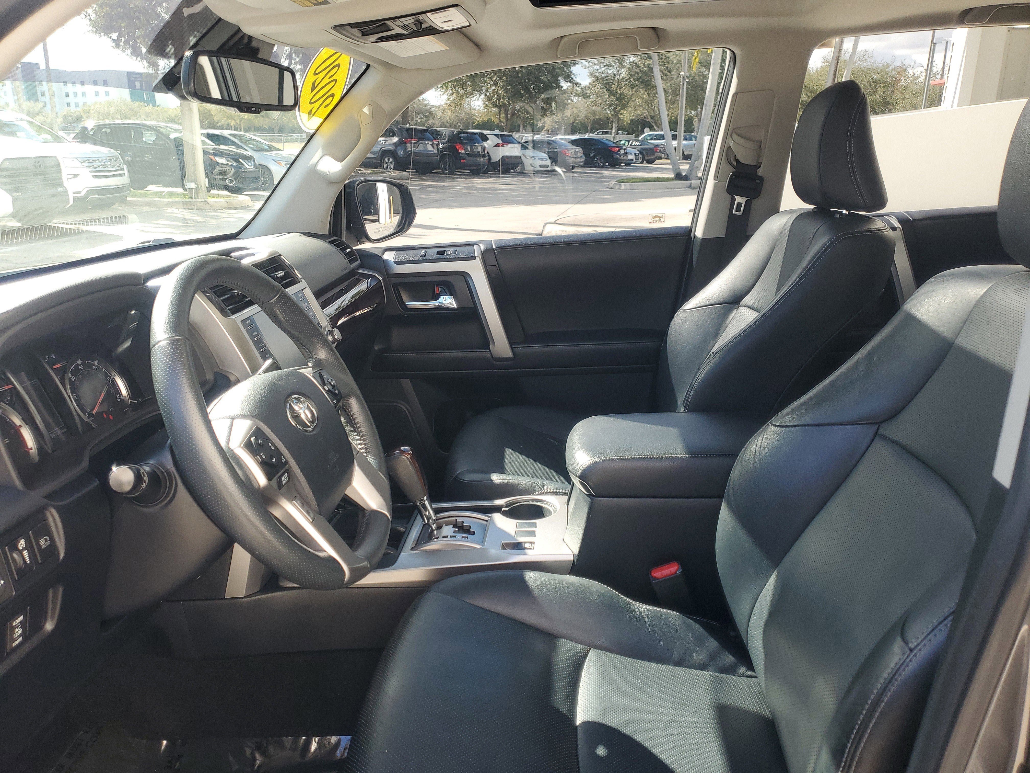 Used 2020 Toyota 4Runner Limited image 15