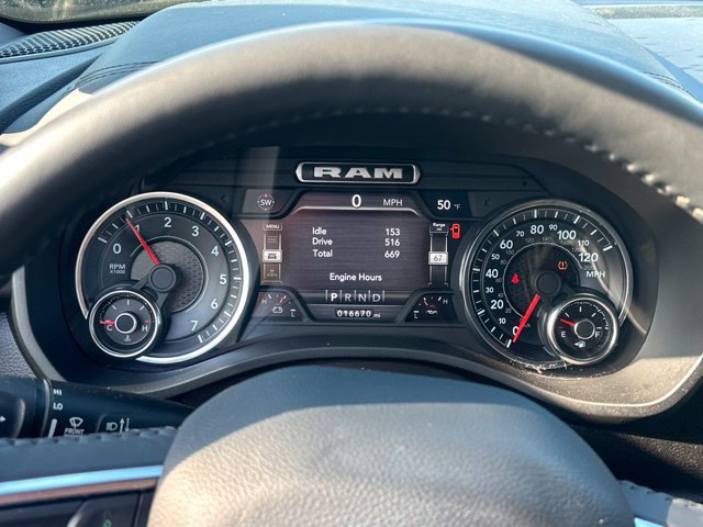 Used 2024 RAM 1500 Big Horn AWD/4WD image 13