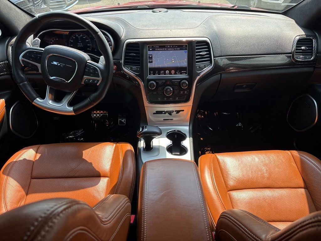 Used 2015 Jeep Grand Cherokee SRT w/ Luxury Group II AWD/4WD image 10