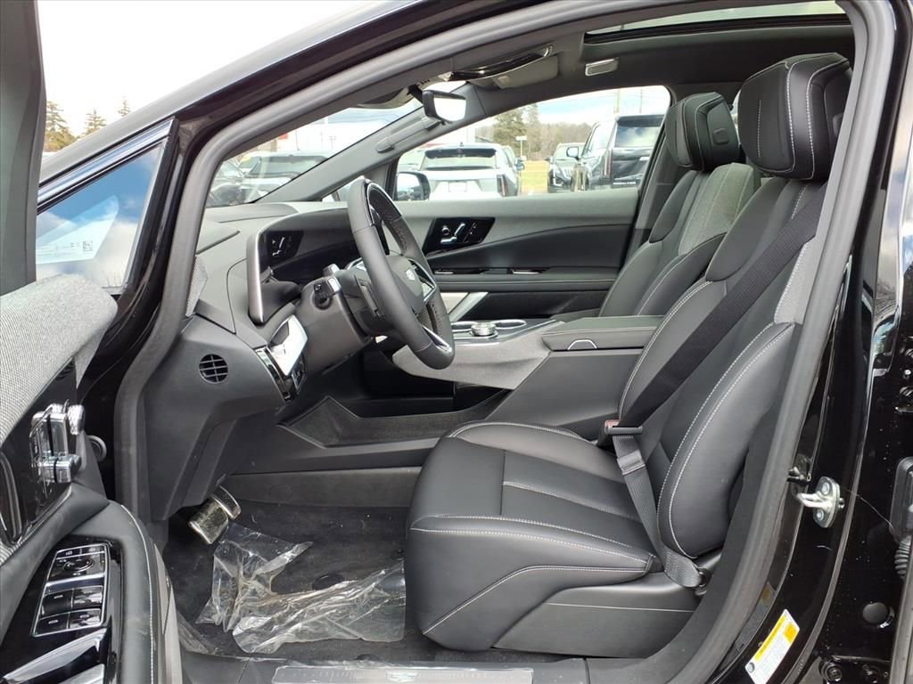 New 2026 Cadillac Optiq Sport 1 w/ LPO, Floor Liner Package image 15
