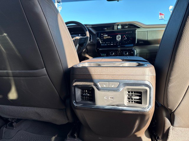 Used 2024 GMC Sierra 1500 Denali w/ Technology Package AWD/4WD image 15
