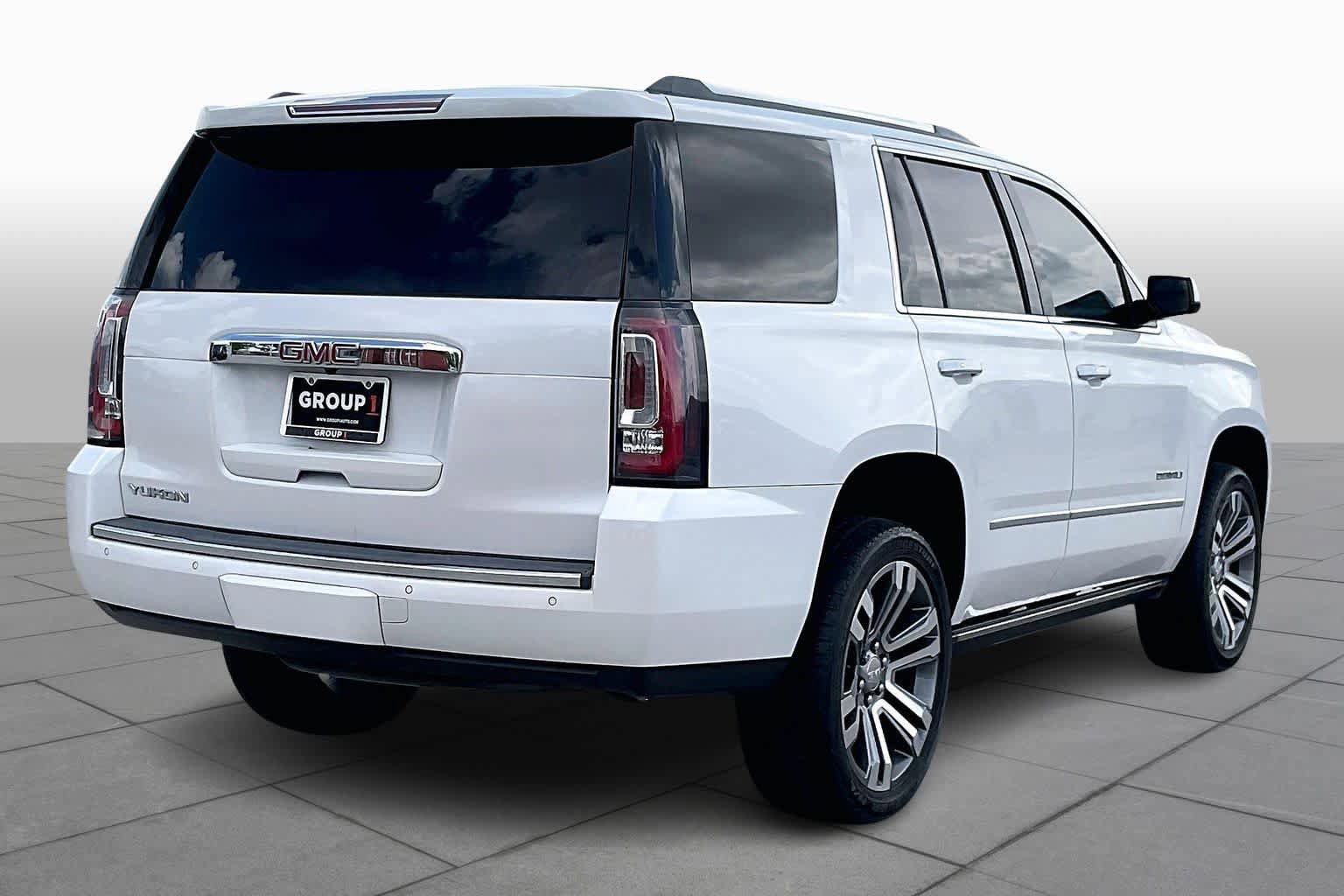 Used 2019 GMC Yukon Denali w/ Denali Ultimate Package image 12