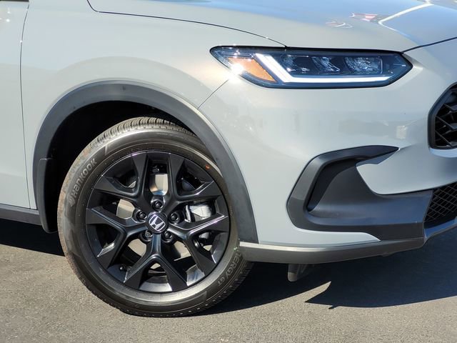 New 2025 Honda HR-V Sport image 3