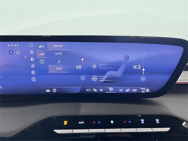 Certified 2025 Buick Enclave Sport Touring image 28