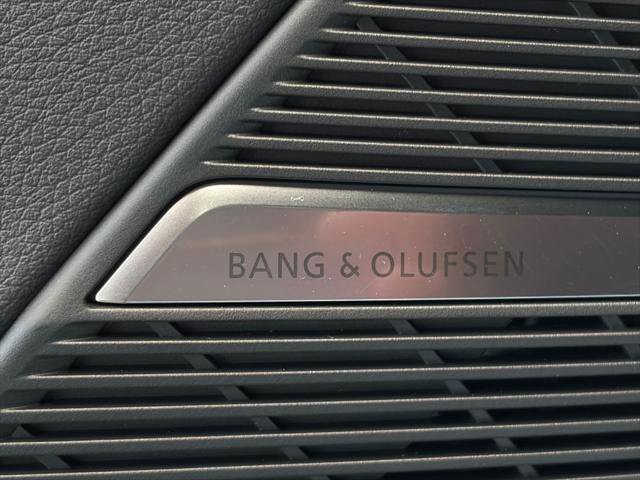 New 2026 Audi RS Q8 performance image 25