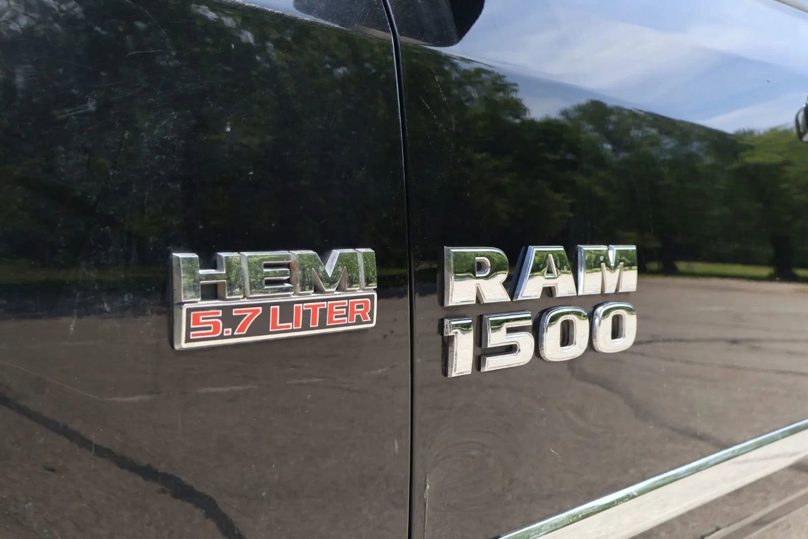Used 2015 RAM 1500 Lone Star RWD image 11