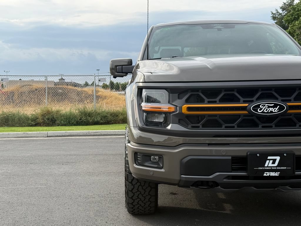 Used 2026 Ford F150 Tremor w/ Equipment Group 402B MID AWD/4WD image 4