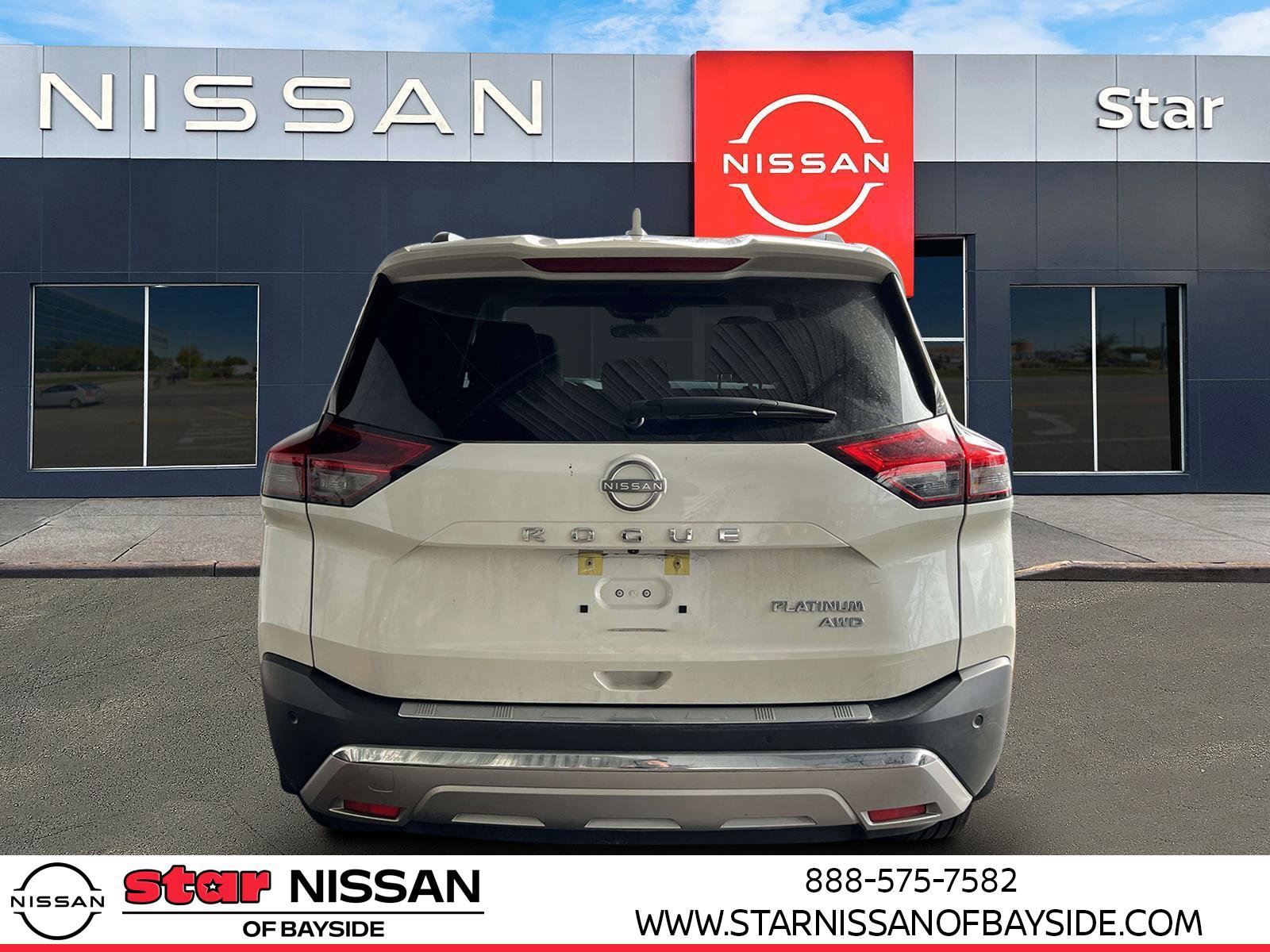 Used 2023 Nissan Rogue Platinum w/ Platinum Premium Package image 5